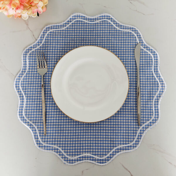 Blue Gingham 100% Linen round Placemat OEKO-TEX Certified Embroidered with Double Scalloped Edge for Home Dining Table Wholesale