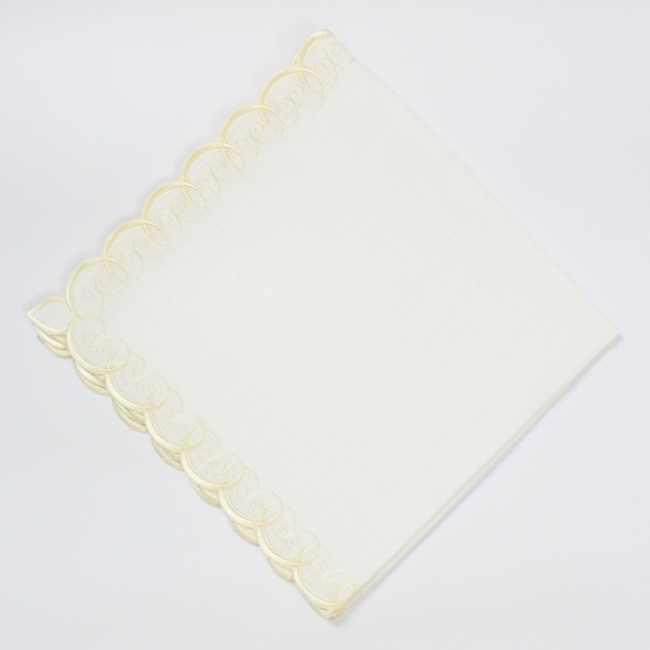 Embroidered border linen napkin 3