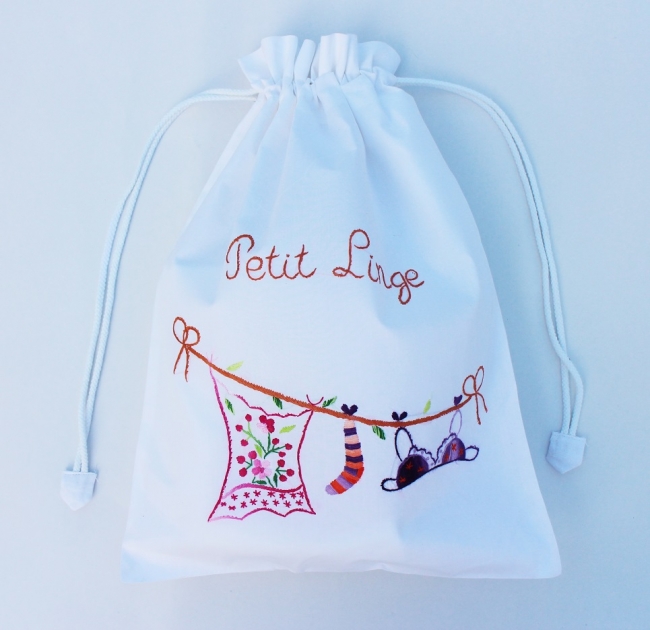 Hand embroidery cotton drawstring laundry bags.