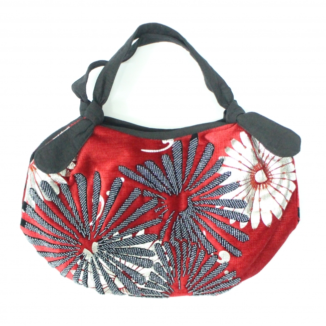 Handmade floral beaded handbag