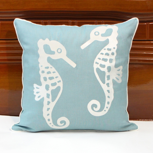 Sea horse pillow cover with pipping